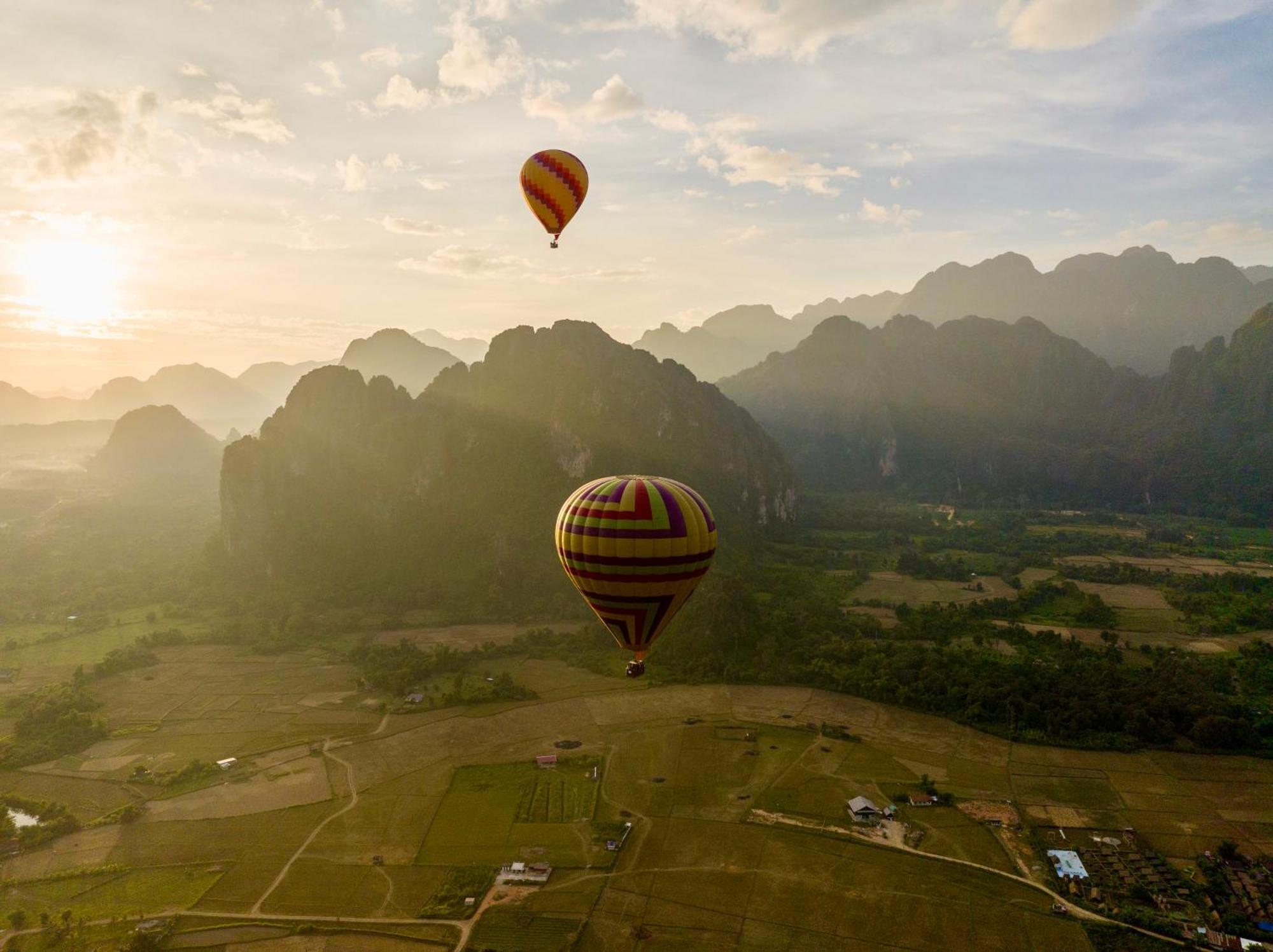 Easy Go Backpacker Hostel Vang Vieng Exterior foto